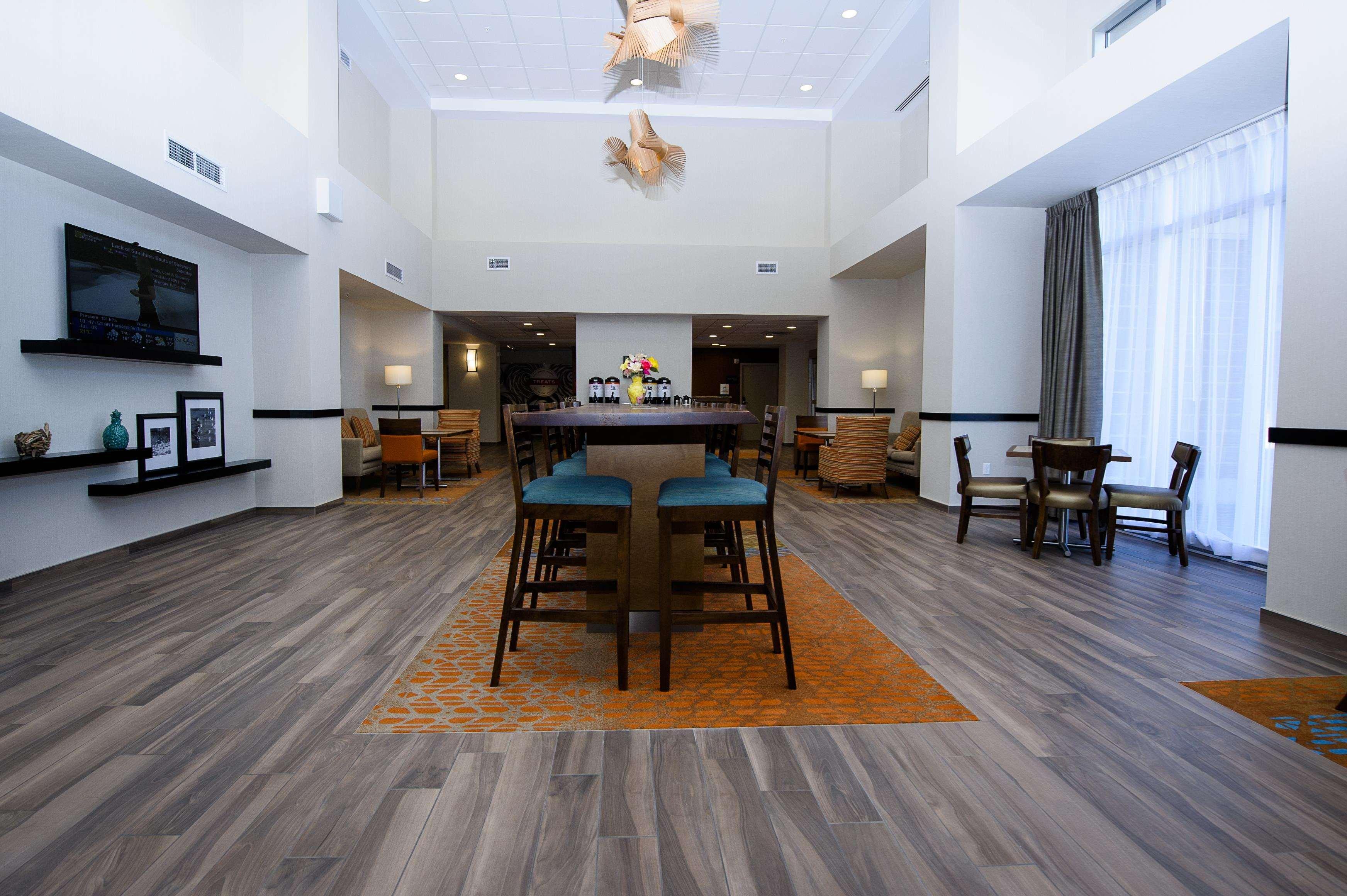 Hampton Inn & Suites Truro, Ns Exteriör bild