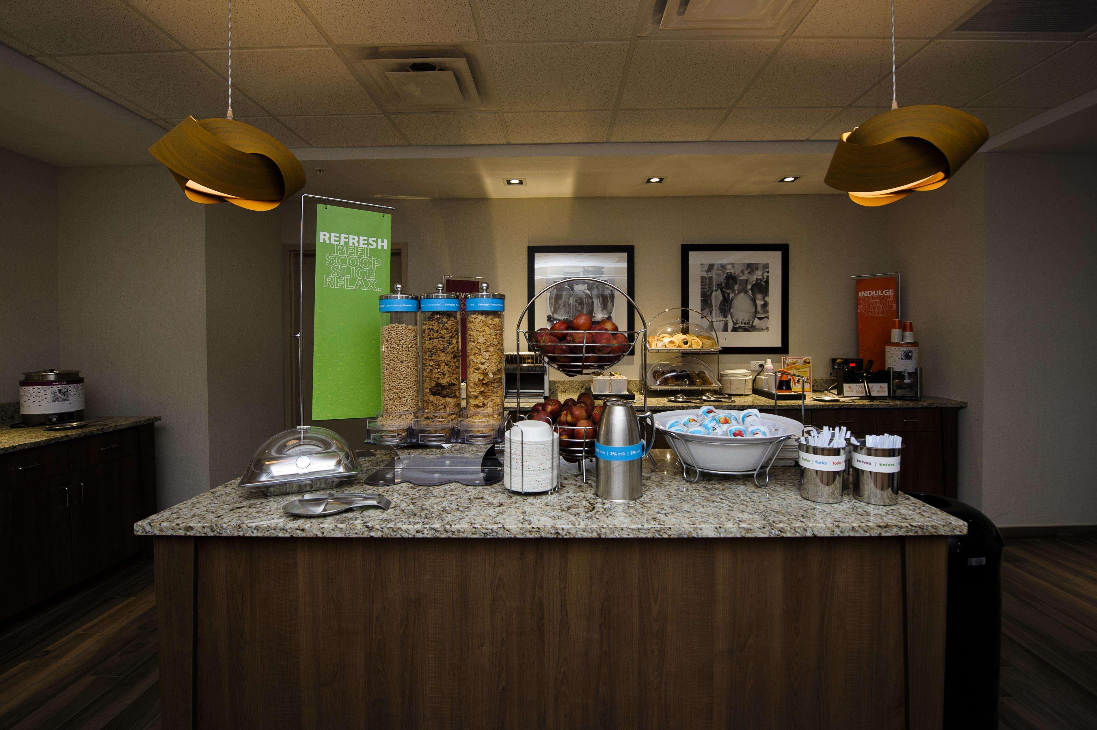 Hampton Inn & Suites Truro, Ns Exteriör bild